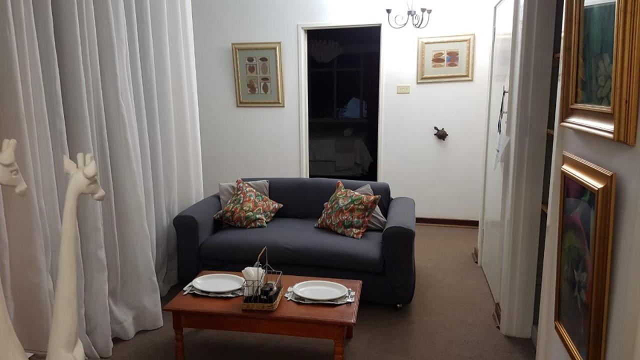 Burnham Road Suite Guest House Bulawayo Eksteriør bilde