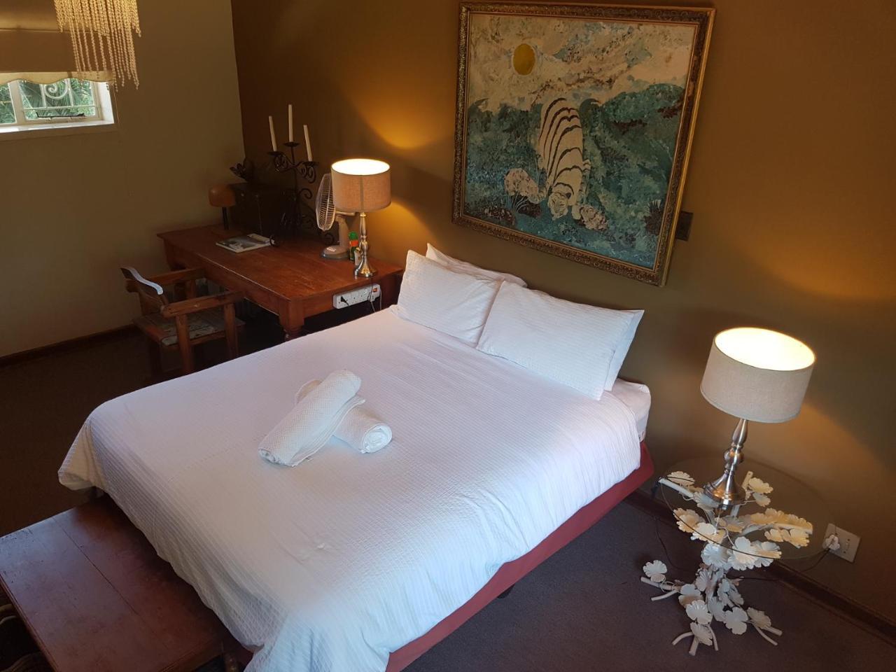 Burnham Road Suite Guest House Bulawayo Eksteriør bilde