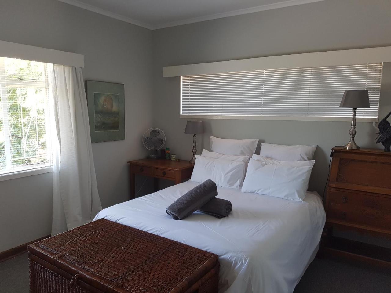 Burnham Road Suite Guest House Bulawayo Eksteriør bilde